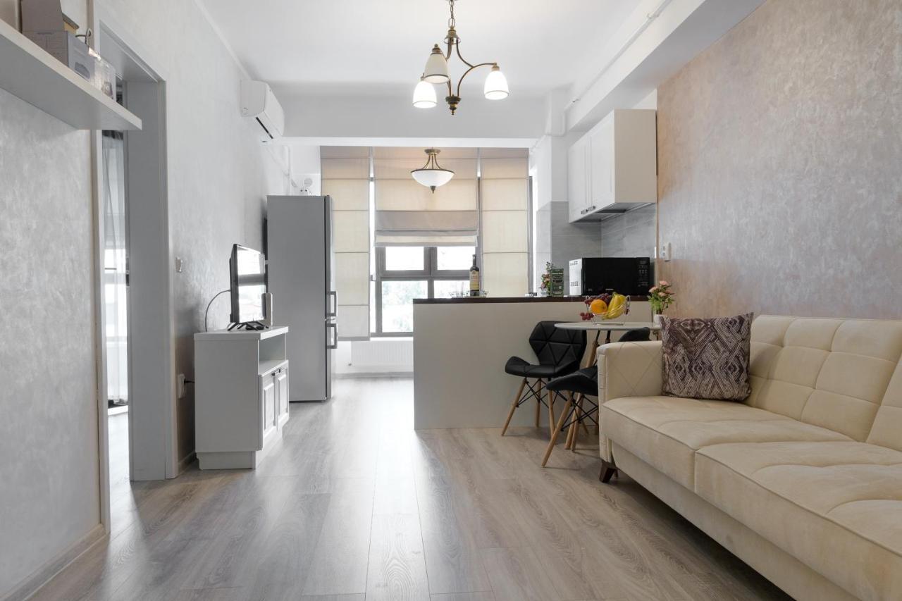 יאשי Studios & Apartments Palas By Glam Apartments מראה חיצוני תמונה