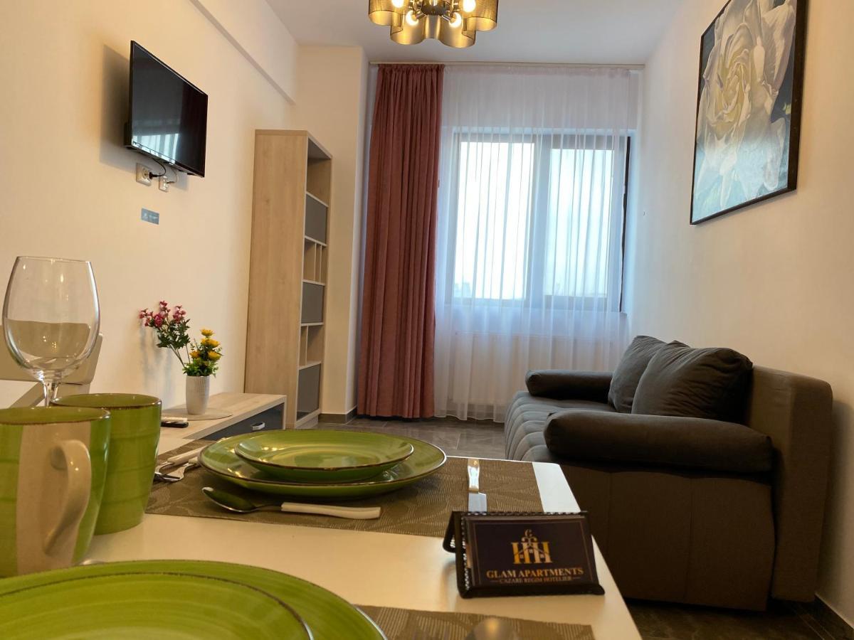 יאשי Studios & Apartments Palas By Glam Apartments מראה חיצוני תמונה