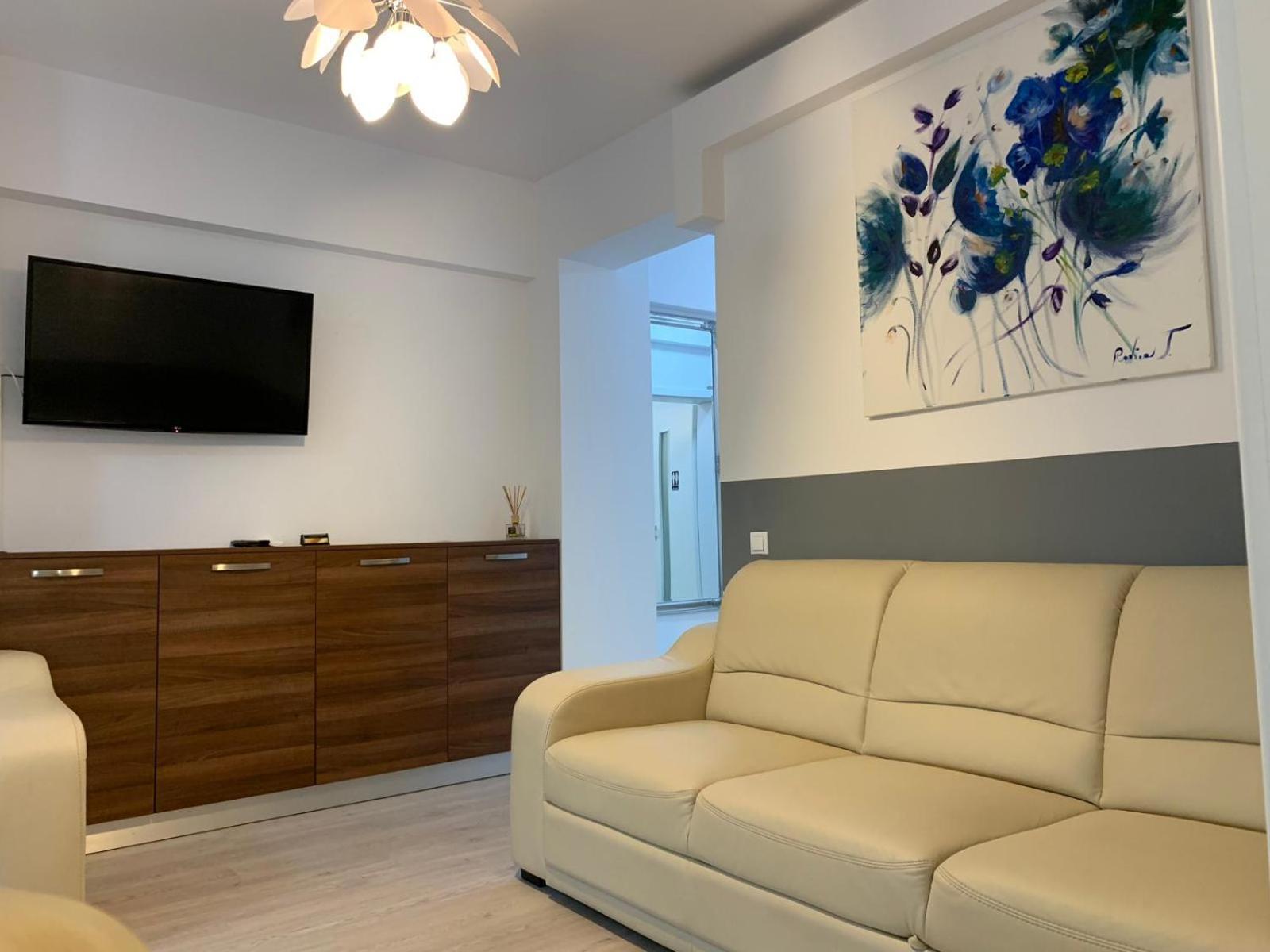 יאשי Studios & Apartments Palas By Glam Apartments מראה חיצוני תמונה