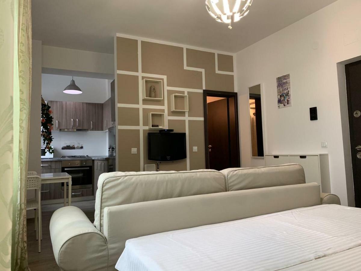 יאשי Studios & Apartments Palas By Glam Apartments מראה חיצוני תמונה